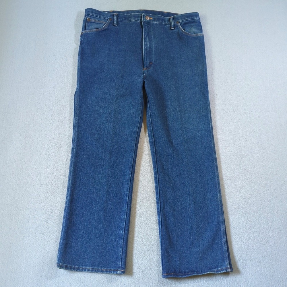 Wrangler Jeans Mens 42x30 (40x30) Blue Vintage Made in USA Regular Fit Denim - Picture 2 of 8